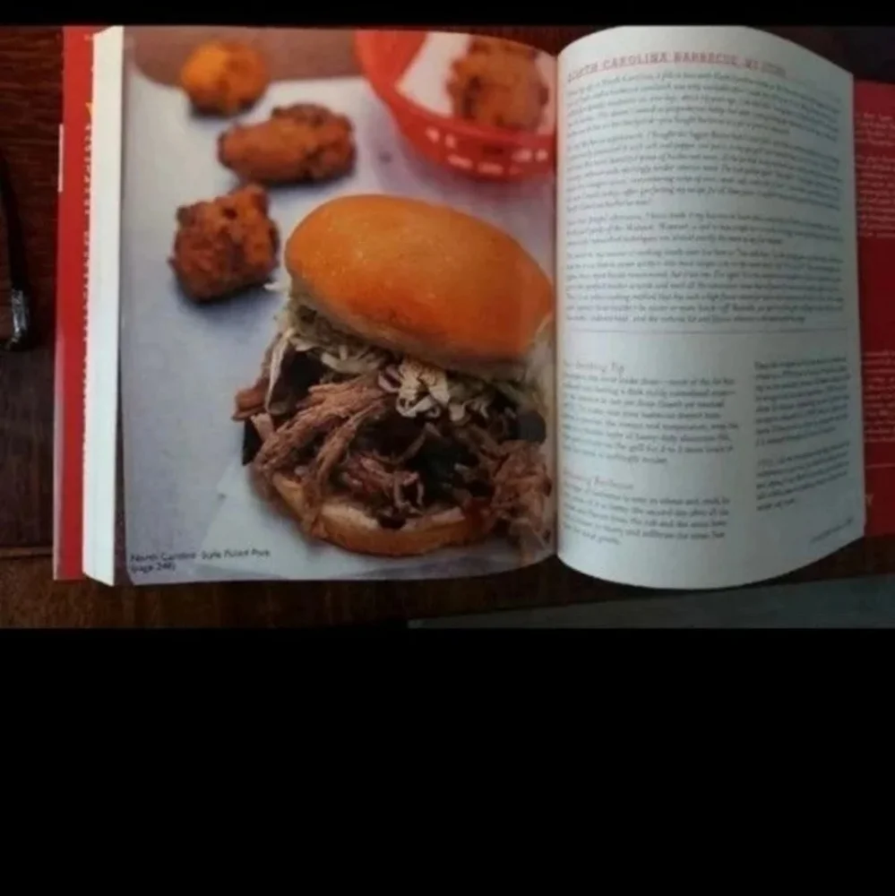 2005 NWOT TAMING THE FLAME GRILLING COOKBOOK by QUEEN BEE OF BBQ
